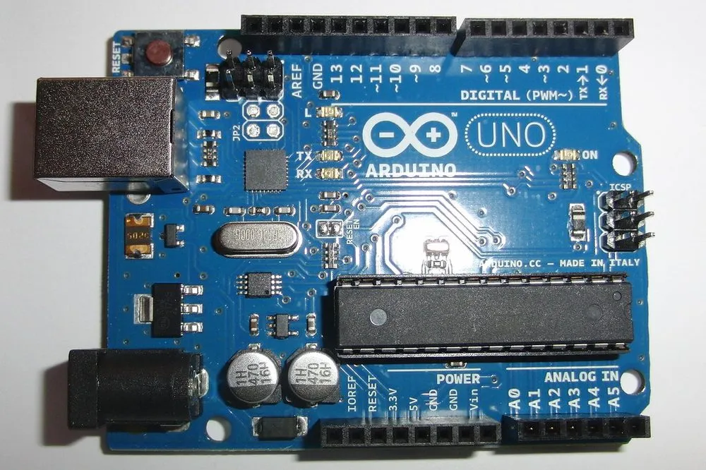 Placa Arduino Uno vista desde arriba
